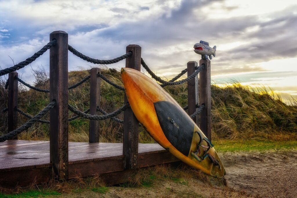 planche de surf personnalisée jaune